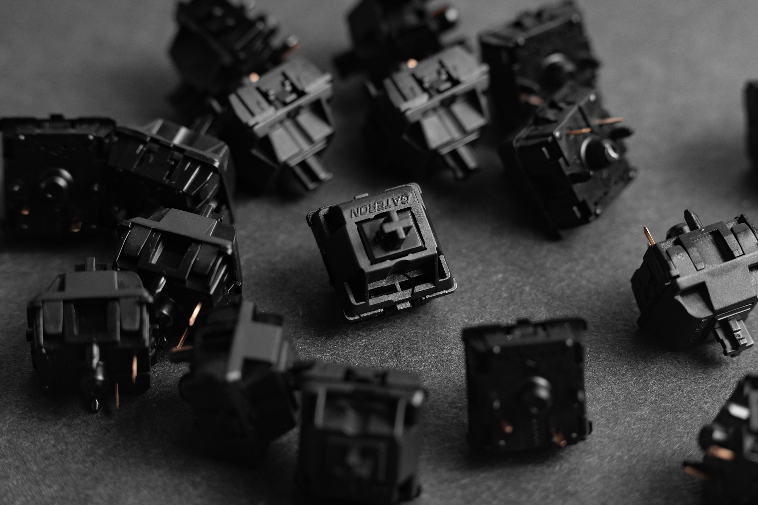 Gateron Oil King Linear Switches - Alternate Angle