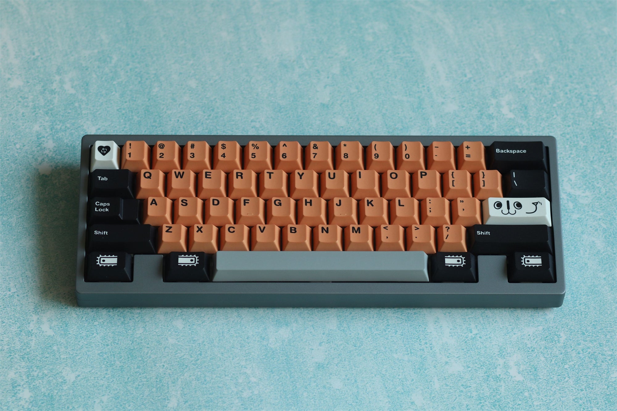 Pochita keycaps by TUT