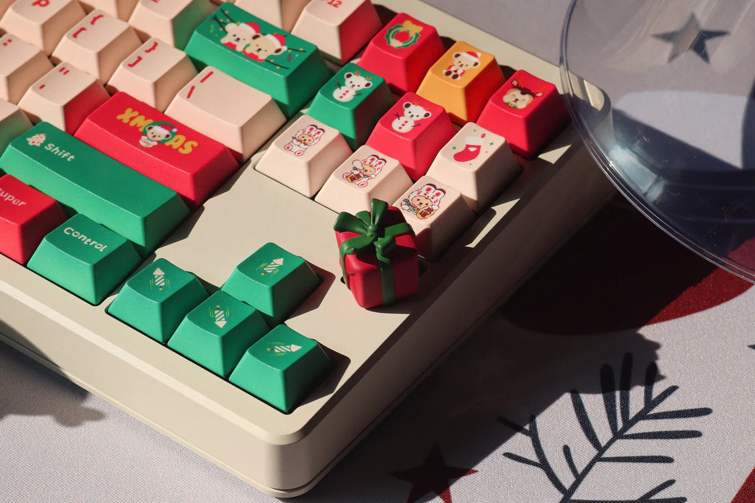 ALOHAKB X-Mas Teddy Bear Cherry Profile Keycaps