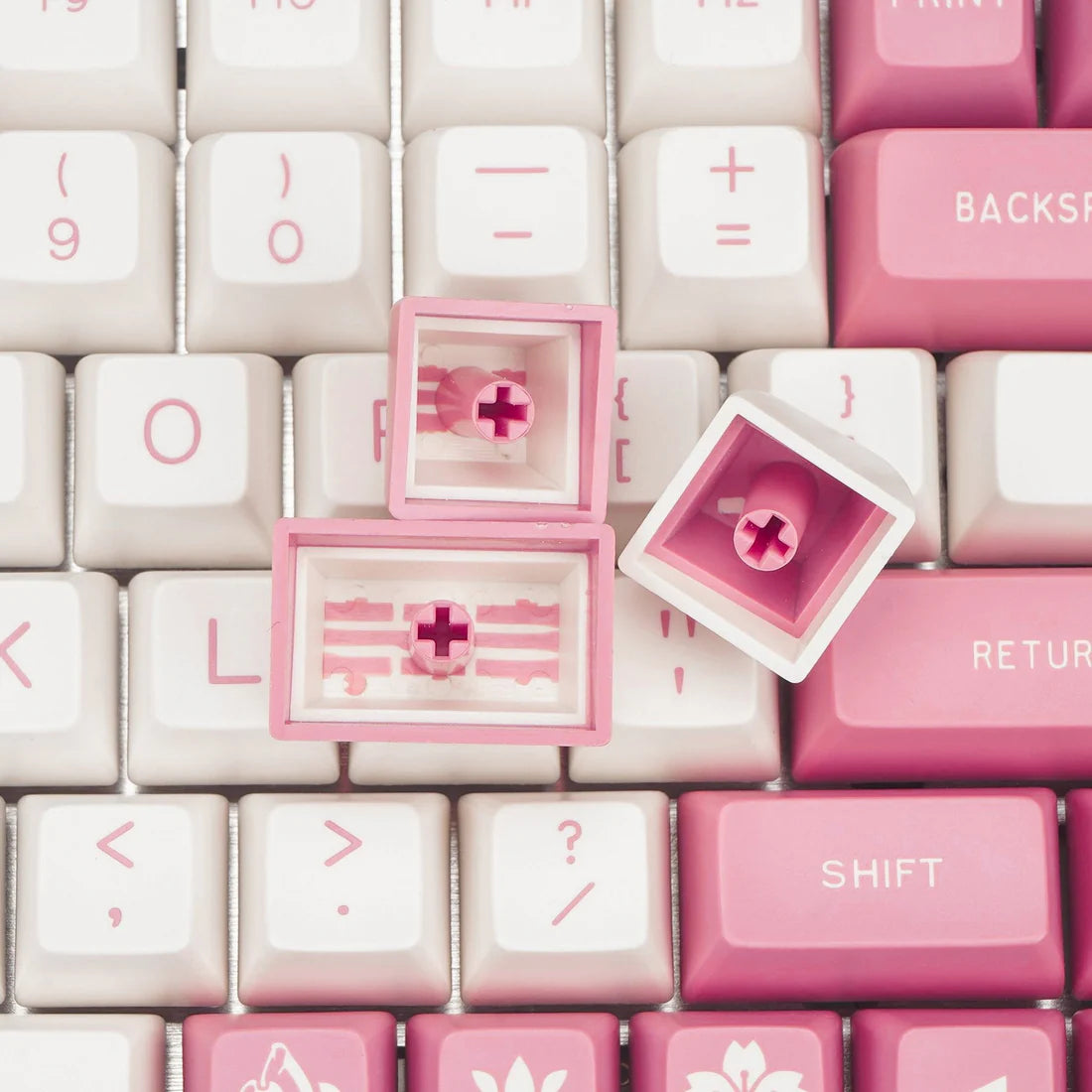 MAXKEY Pink & White SA Profile Keycaps