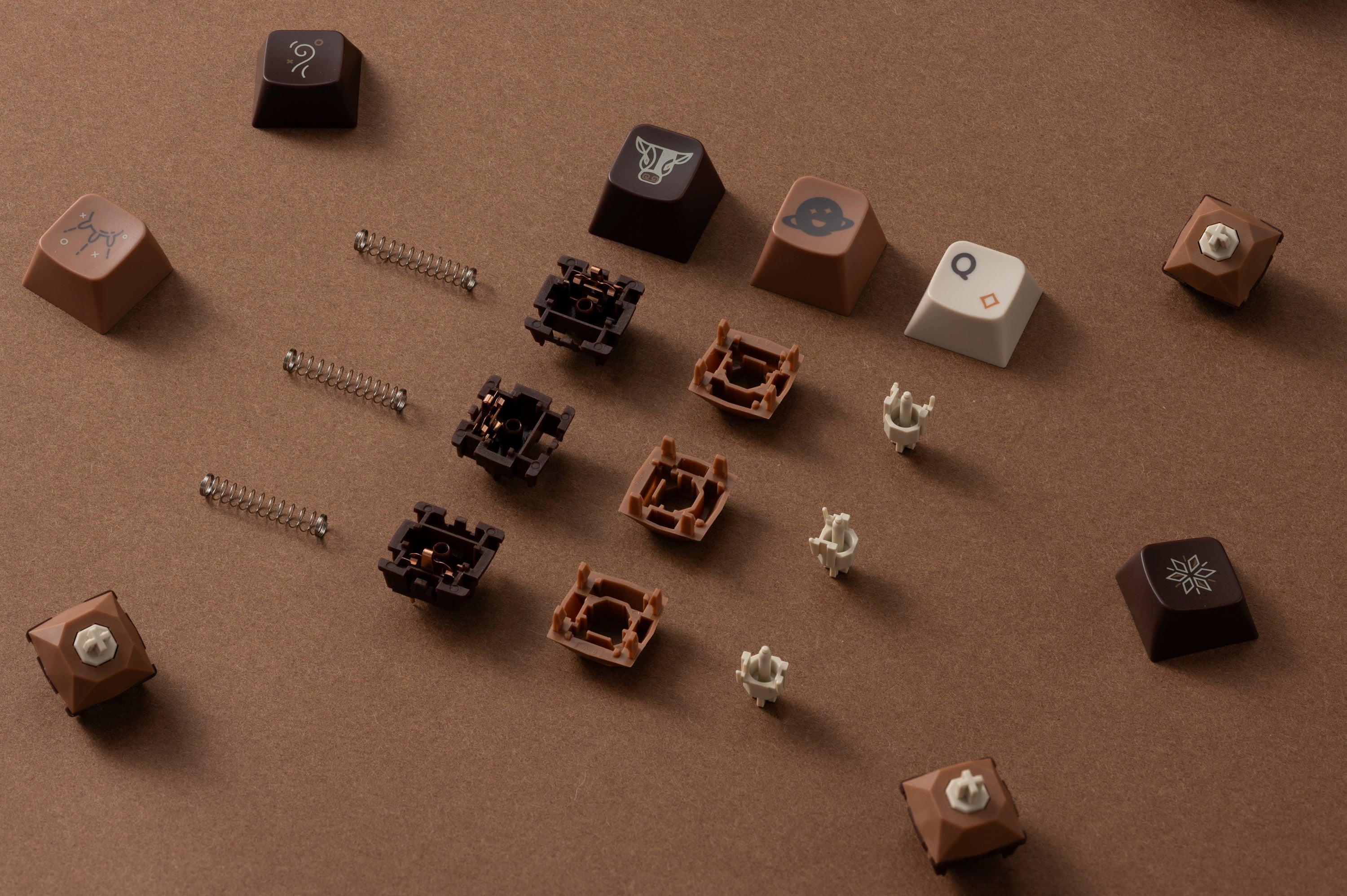 [Pre-Order] Búri Diamond Switches by Saturn Studios - KeebsForAll