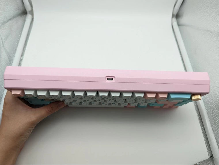 [KFA MARKETPLACE] Zoom65 Blush Pink with NicePBT Noel - KeebsForAll