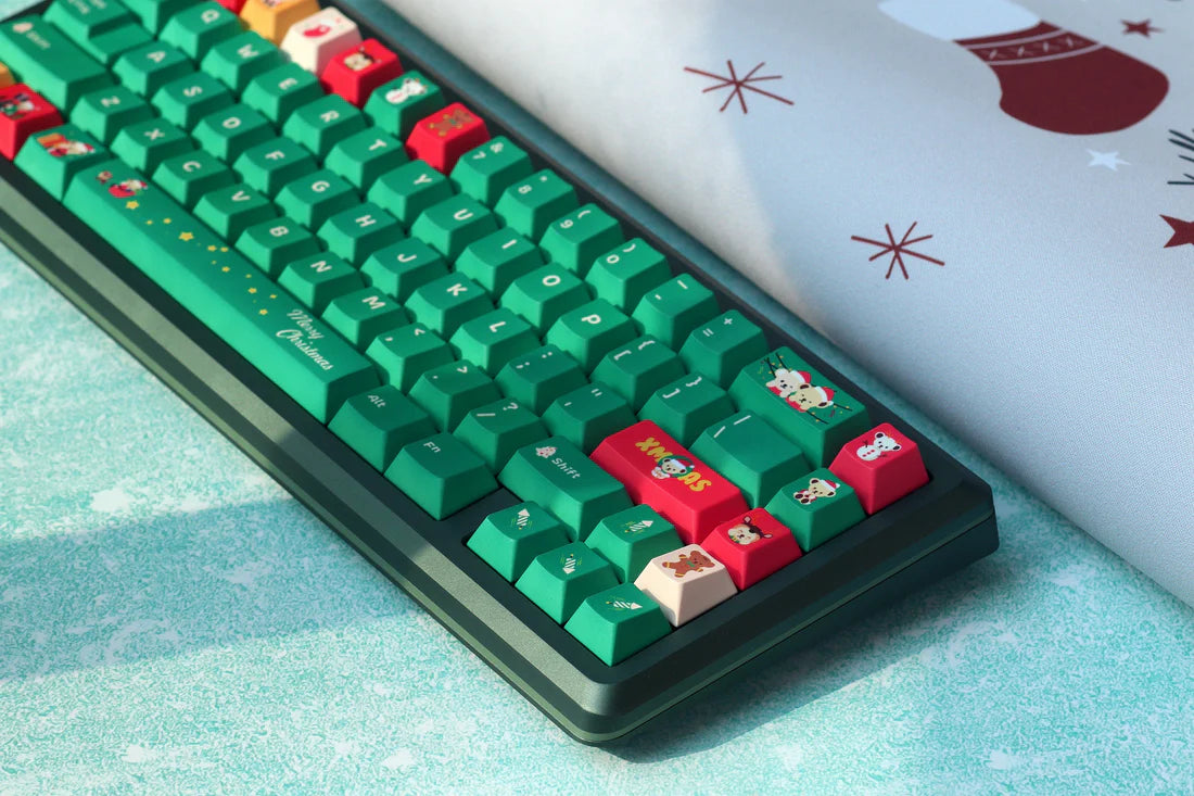 ALOHAKB X-Mas Teddy Bear Cherry Profile Keycaps