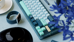 Close up of WS Entwined Flowers Keycap Set