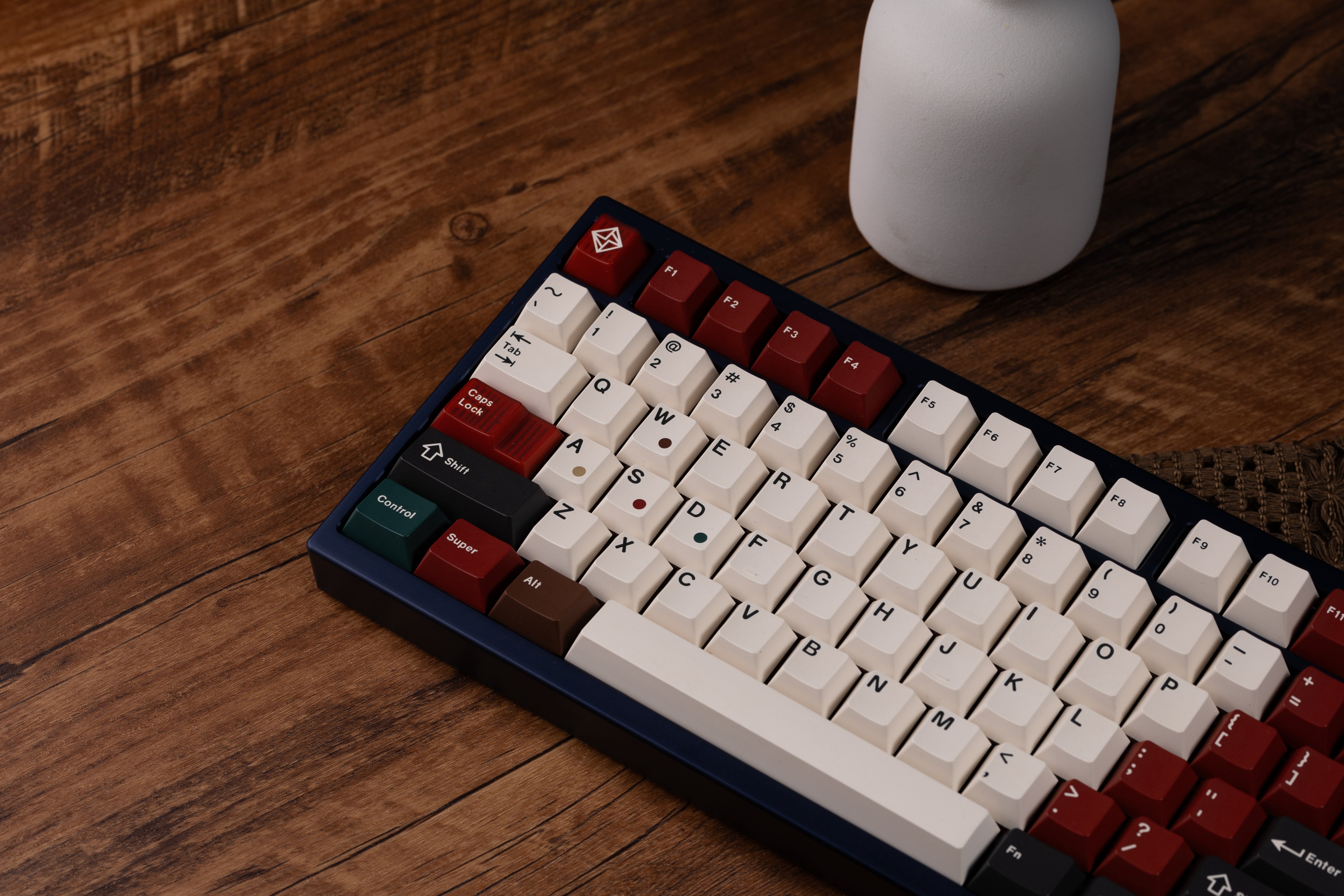 [Pre-Order] EAU75 V2 Keyboard Kit