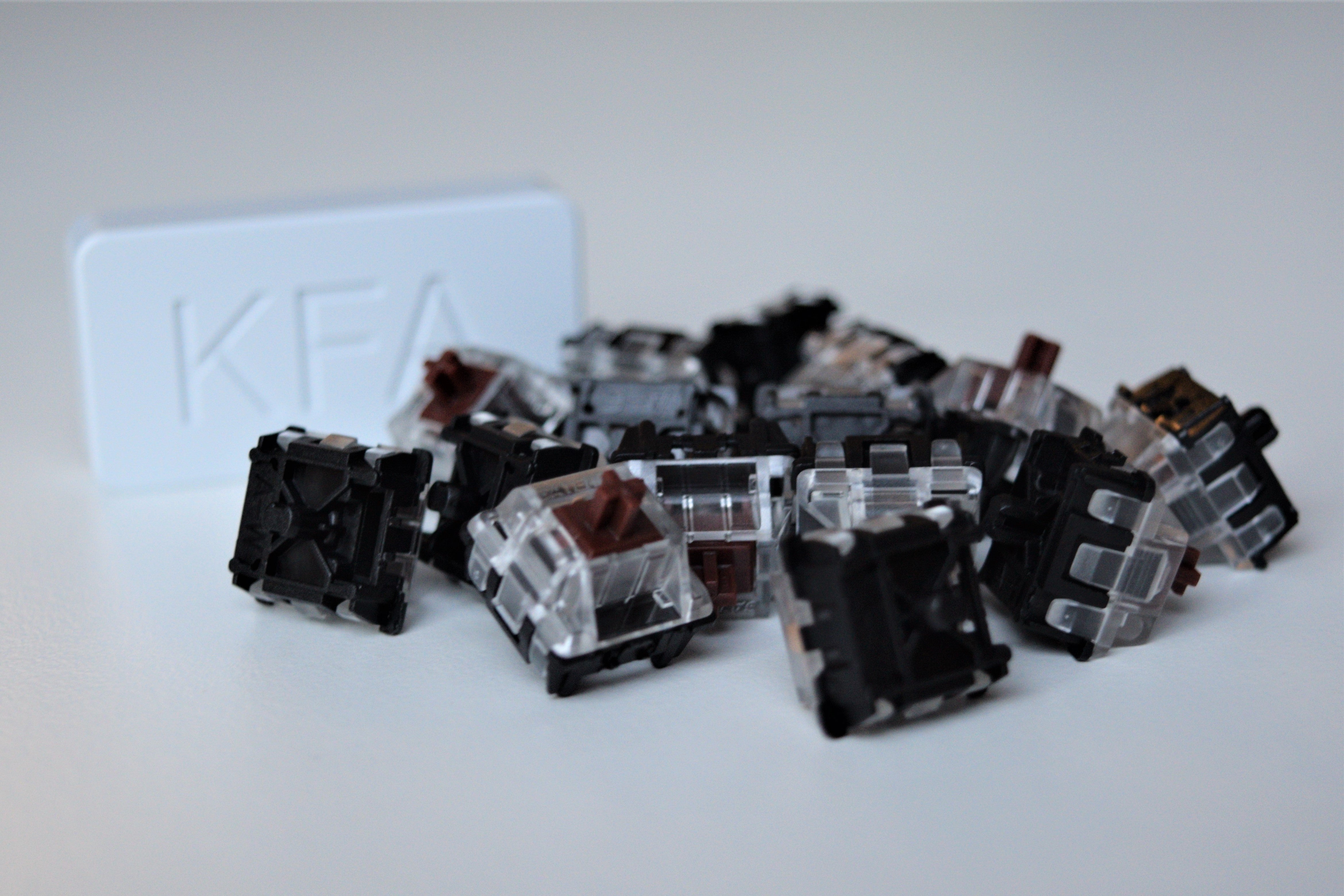 Gateron Optical Brown Group View with KFA branding out of focus
