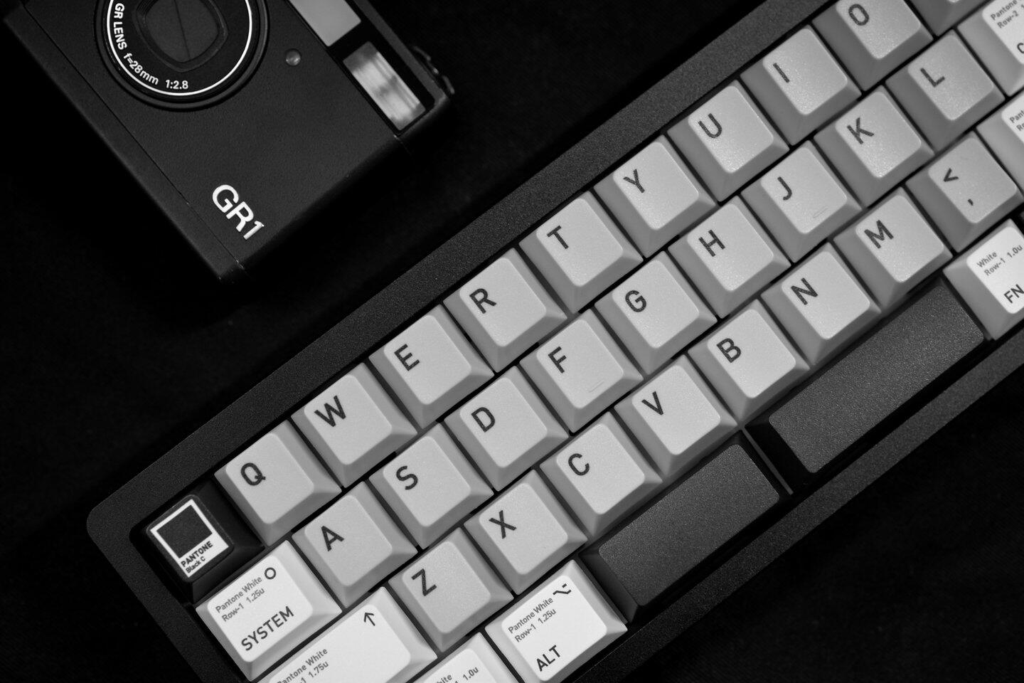 [Pre-Order] S46 R2 Wireless Keyboard Kit by NotFromSam