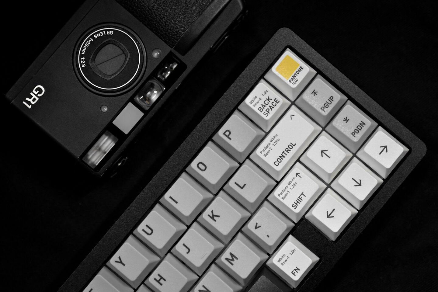 [Pre-Order] S46 R2 Wireless Keyboard Kit by NotFromSam