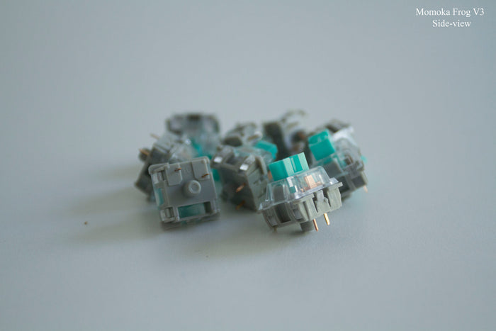 momoka frogs, definitely one of the smoothest stock linears out in the market, not for the heavier linears lovers, though, since this switch has a lighter switch.