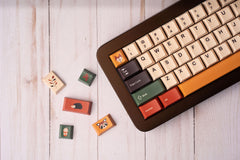Autumn Leaves PBT Keycaps - Gallery Image 5