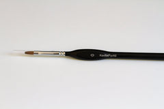 A single flathead KeebsForAll mechanical keyboard switch lube brush in size zero.