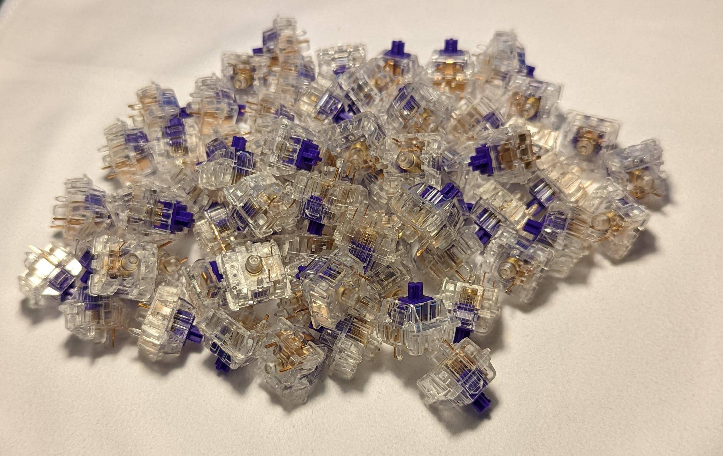 [KFA MARKETPLACE] 70x Lubed Durock Medium Tactile Switches - KeebsForAll