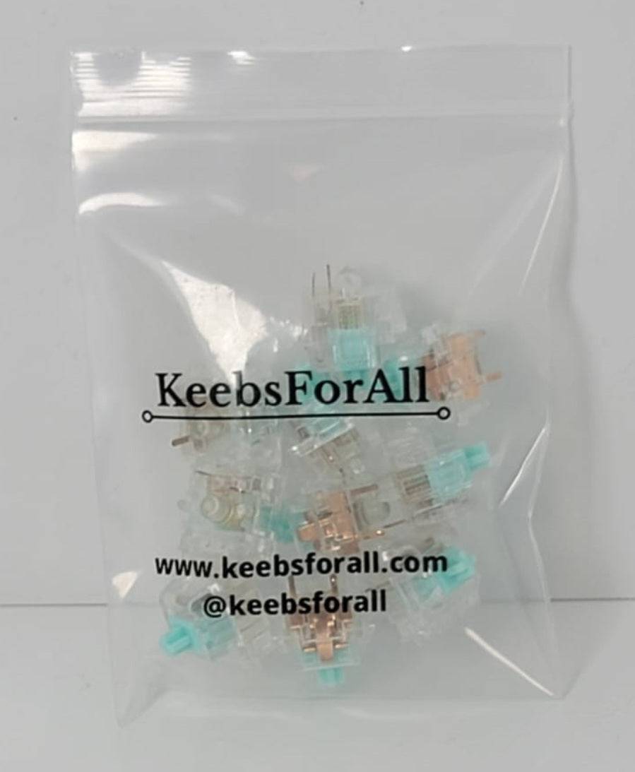 L2 Creamy green switches in a bag with 10 switches